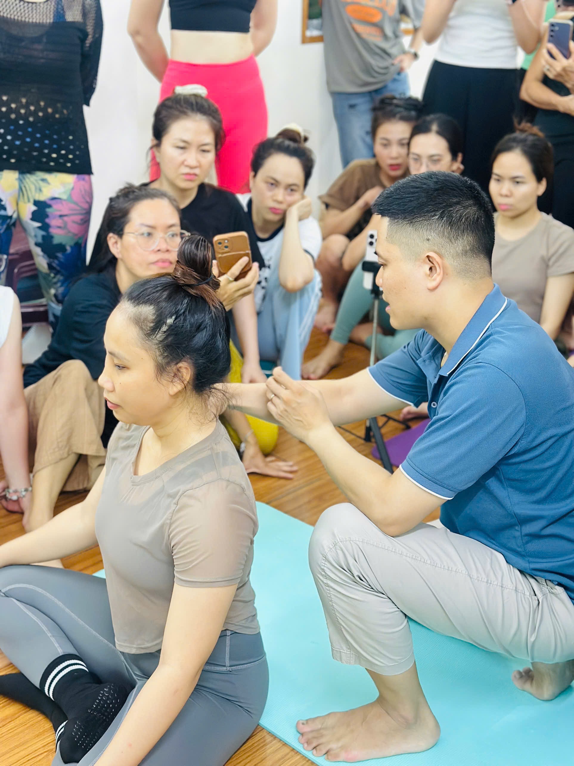 HLV Yoga TP Hồ Chí Minh - Bsky 5.2015