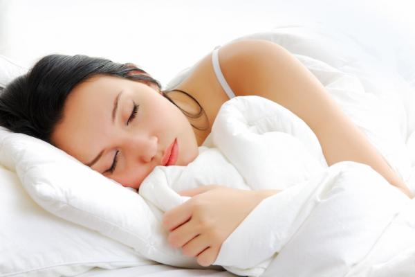 Xoa bóp bấm huyệt giúp cải thiện giấc ngủ